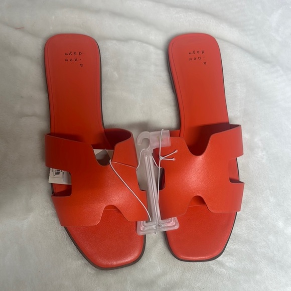A New Day Orange Sandals Vibrant Slip-On Design - Picture 1 of 7